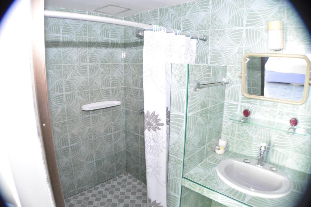 Seabreeze Inn Karon Room photo